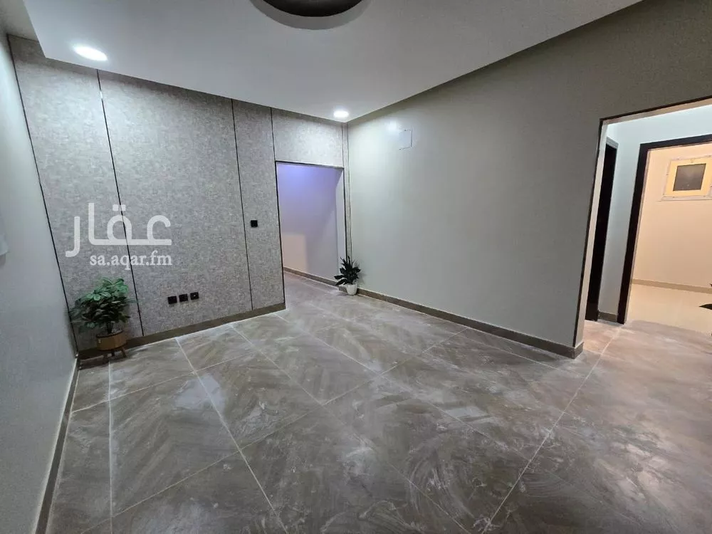 5 bedroom apartment in Ash Shulah 10