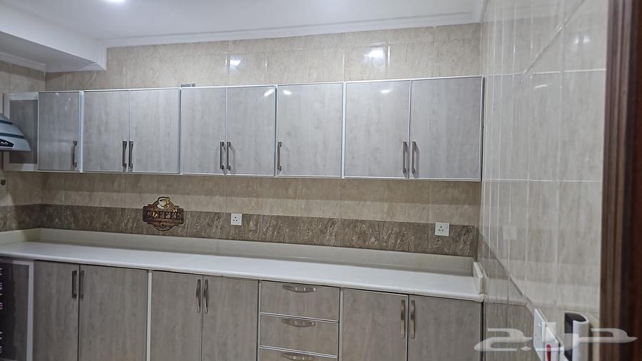 5 bedroom apartment in Al Hamra 7