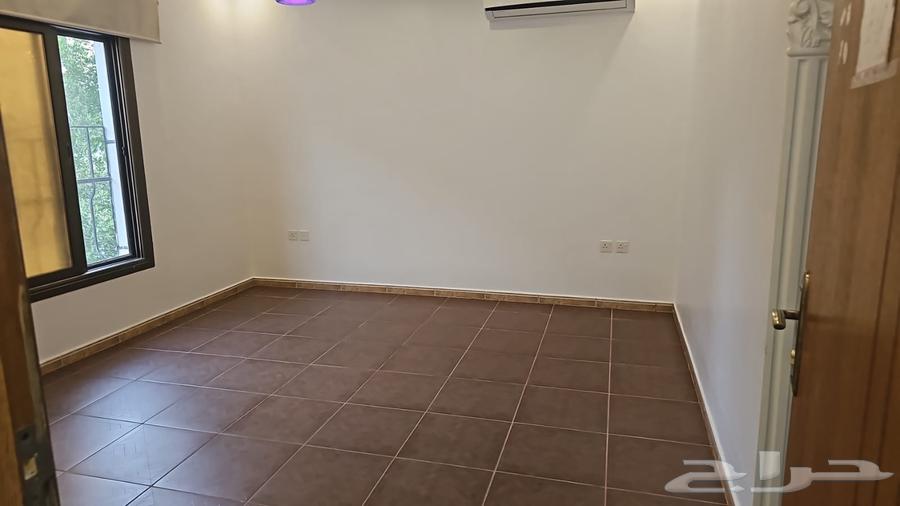 5 bedroom apartment in Al Hamra 2