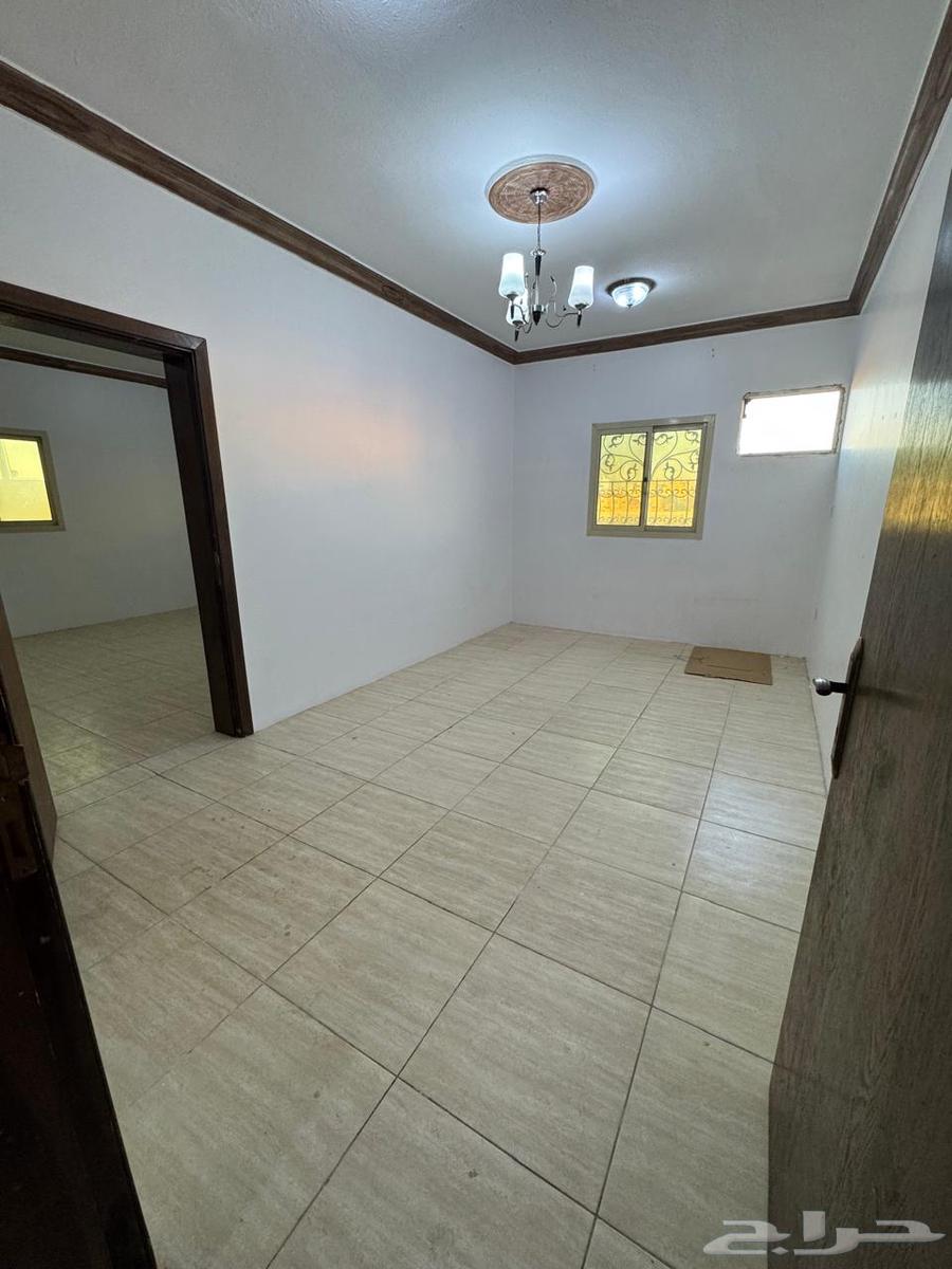 4 bedroom apartment in Al Rawdah 7