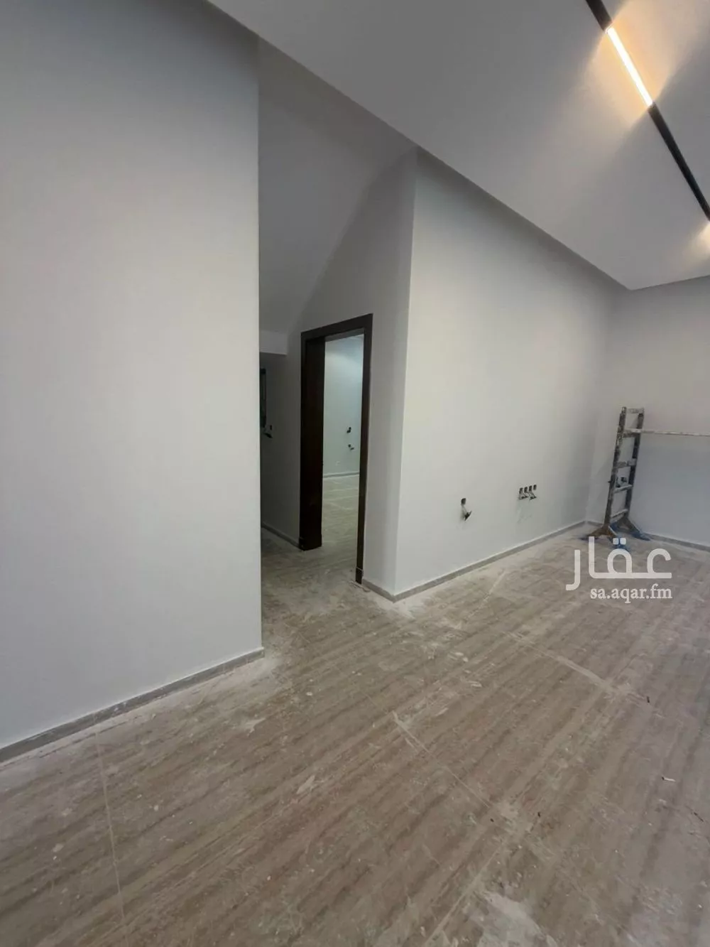 6 bedroom villa in Al Narjis 7