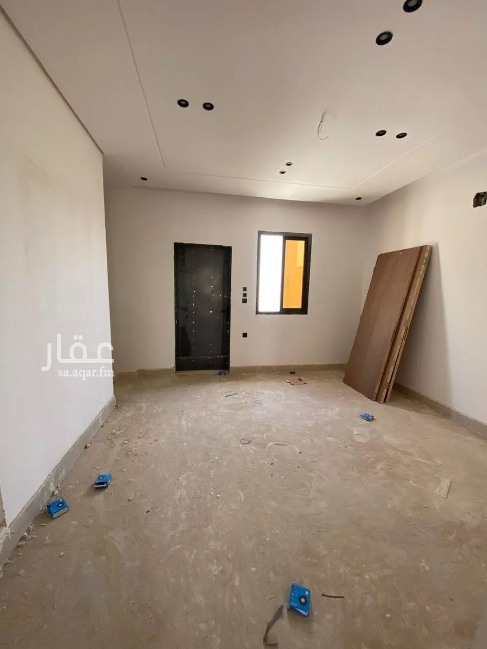 فيلا 5 غرف في طويق 10
