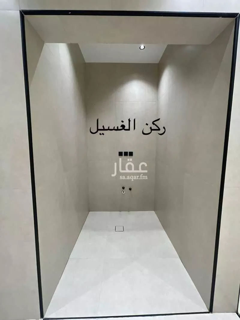4 bedroom apartment in Ash Shulah 9