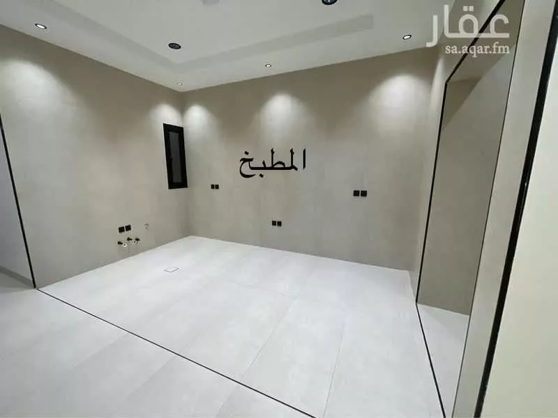 4 bedroom apartment in Ash Shulah 6