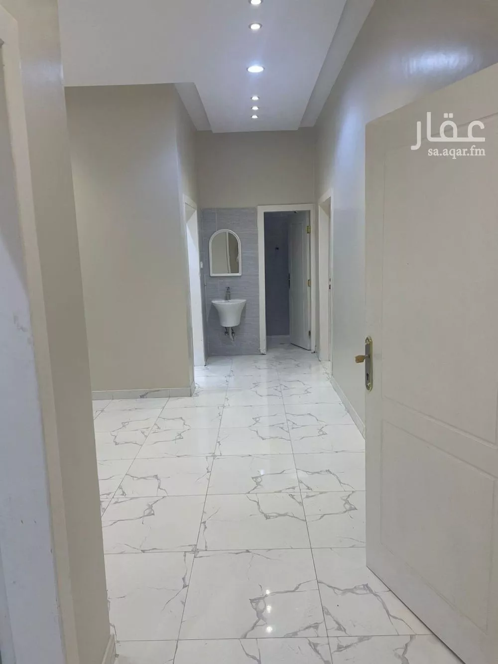 4 bedroom apartment in Al Rimal 5