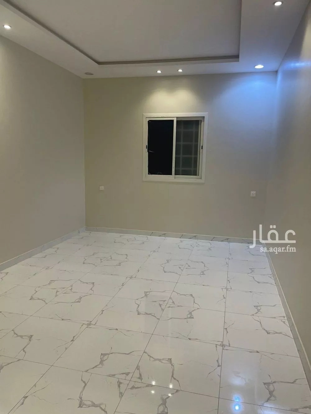 4 bedroom apartment in Al Rimal 9