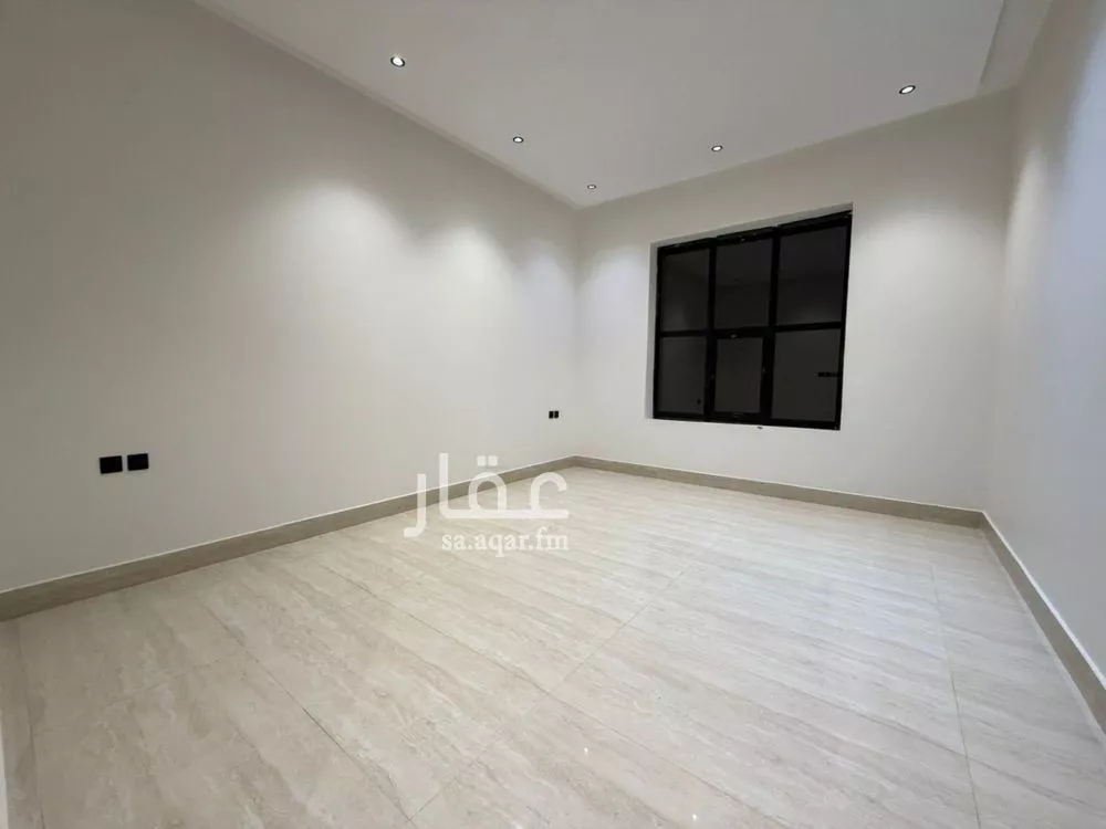 7 bedroom villa in Al Rimal 2