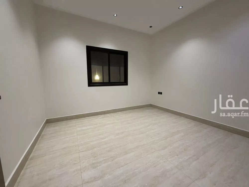 7 bedroom villa in Al Rimal 11