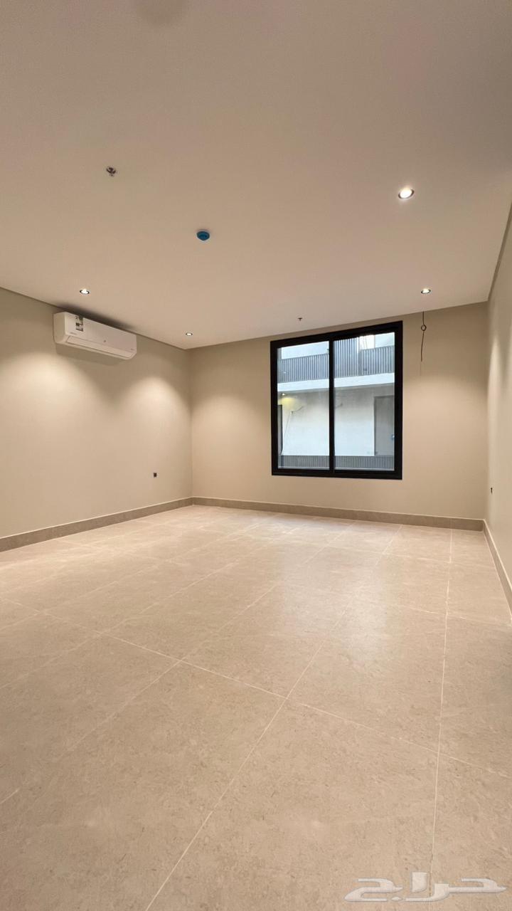 6 bedroom apartment in Ash Shulah 11