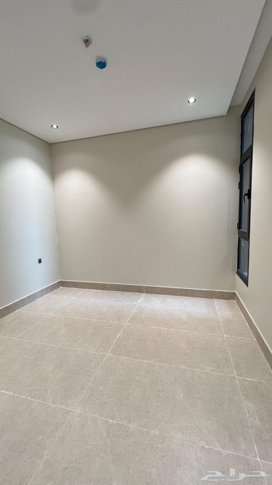 6 bedroom apartment in Ash Shulah 14