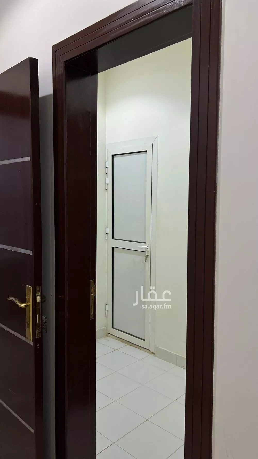 شقة 3 غرف في الملقا 3