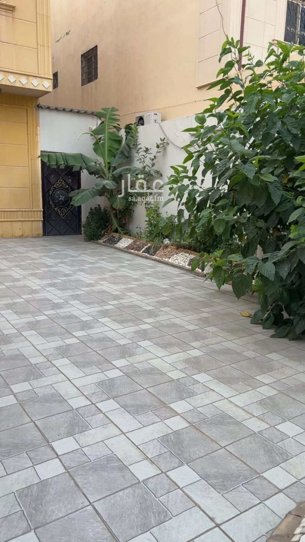 شقة 7 غرف في الجنادرية 2