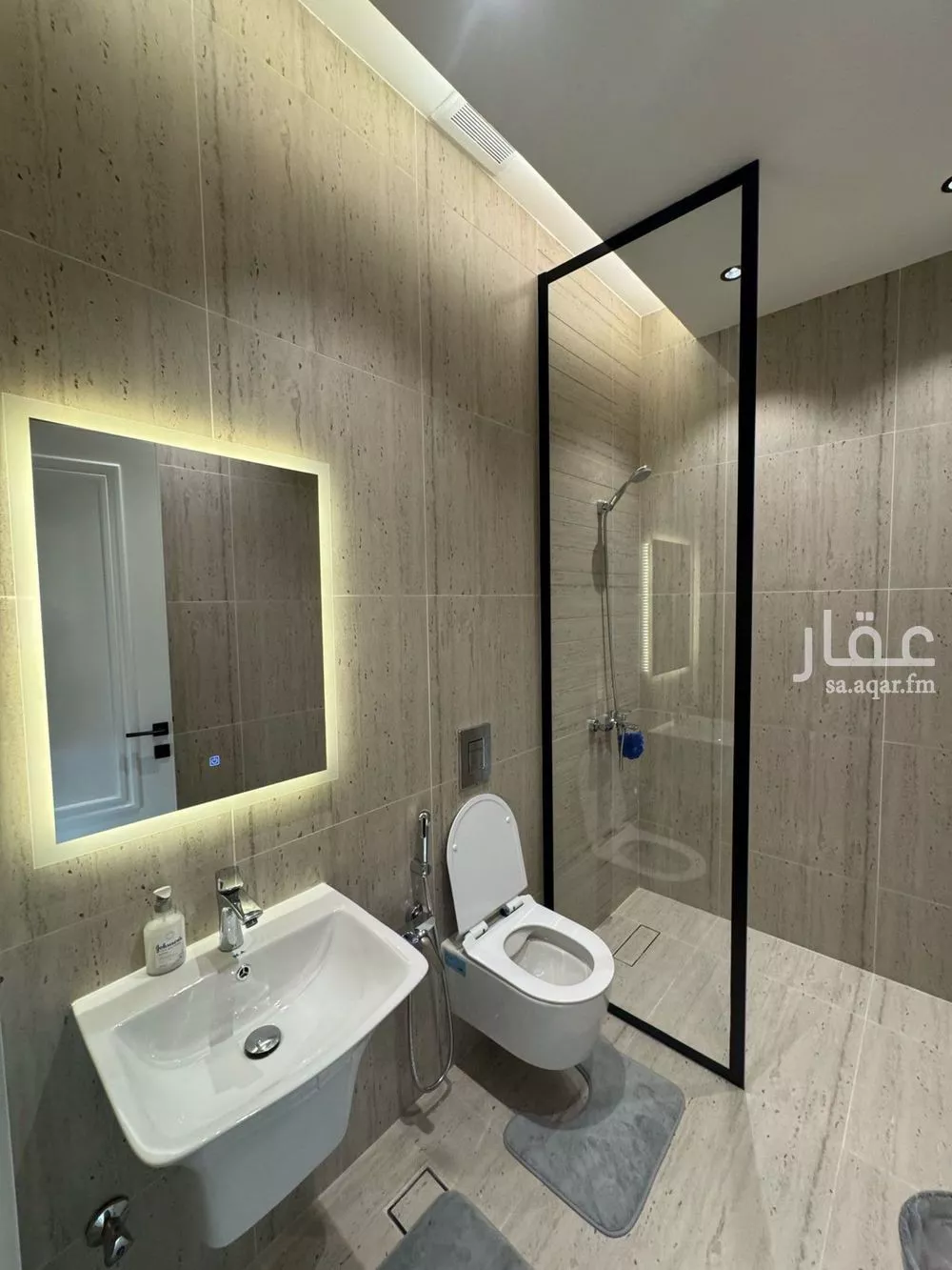 2 bedroom apartment in Al Qairawan 8