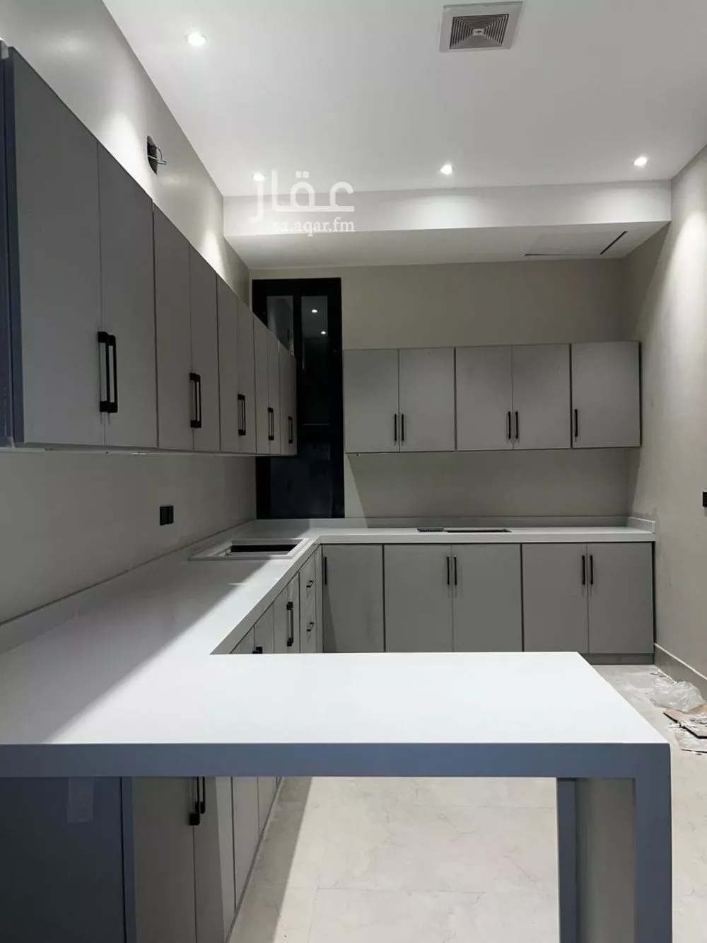 4 bedroom apartment in Al Aridh 8