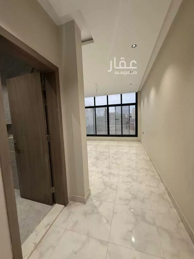 9 bedroom villa in Jeddah 9