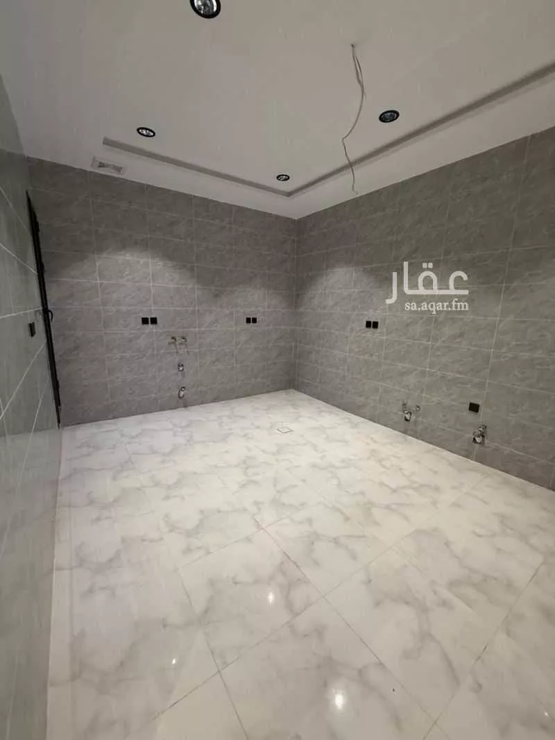 9 bedroom villa in Jeddah 4