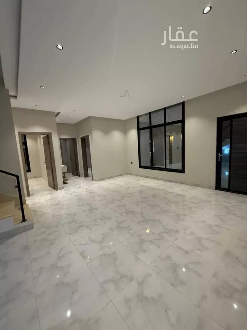 9 bedroom villa in Jeddah 2