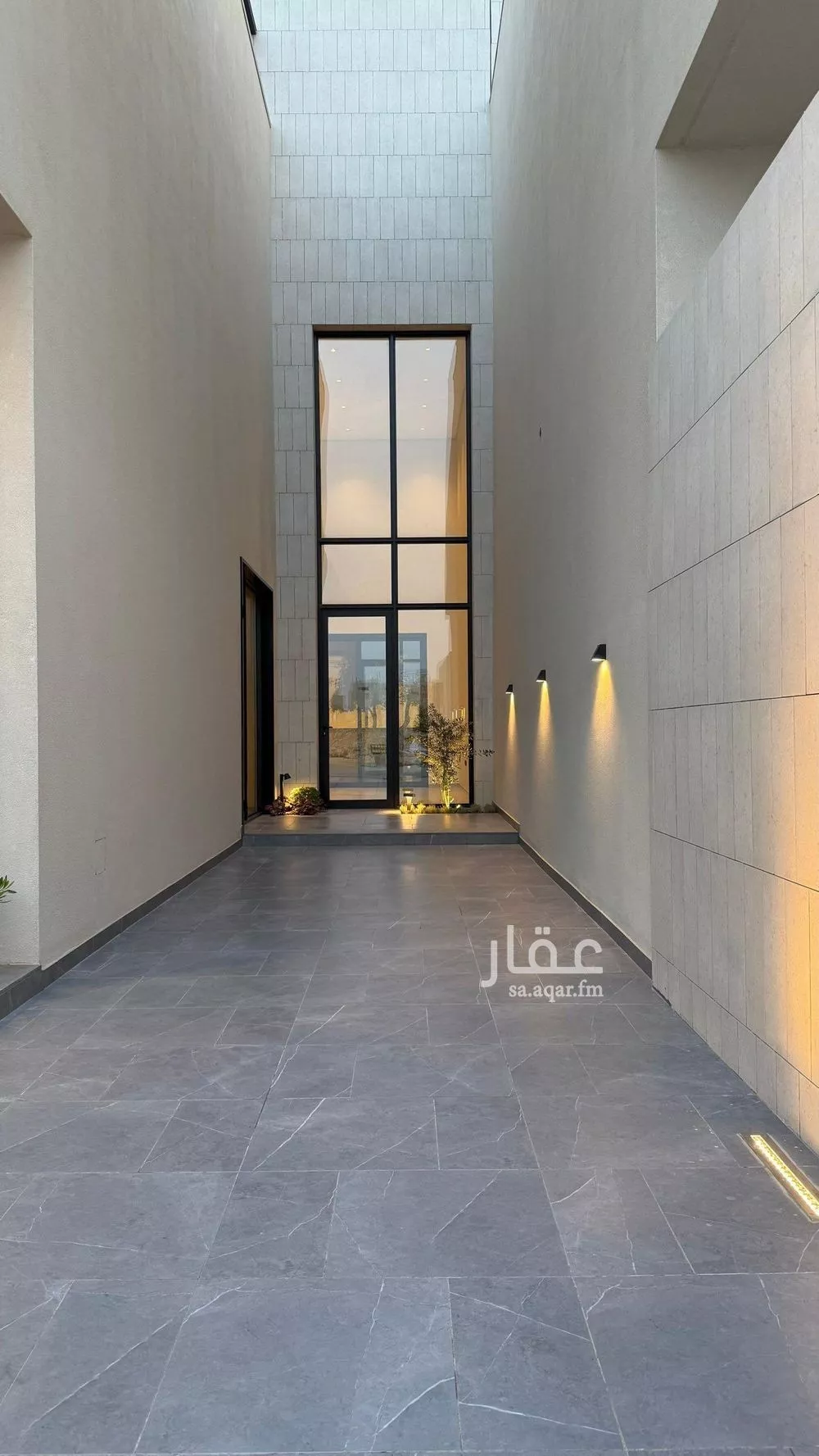 5 bedroom villa in Al Narjis 2
