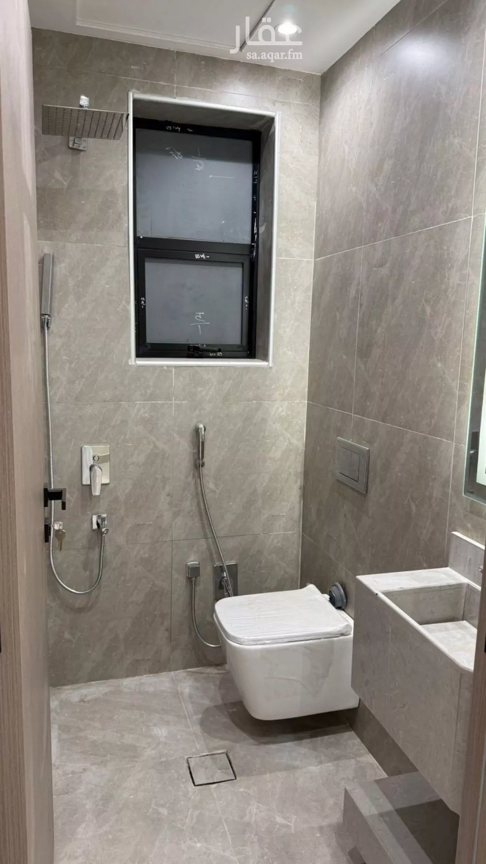 6 bedroom villa in Al Uraija Al Wusta 17