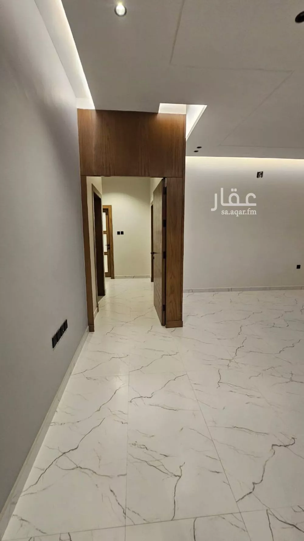 2 bedroom apartment in Dhahrat Laban 10