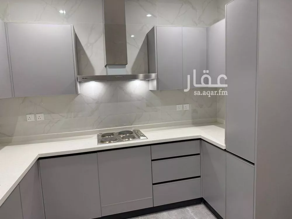 2 bedroom apartment in Al Malqa 13