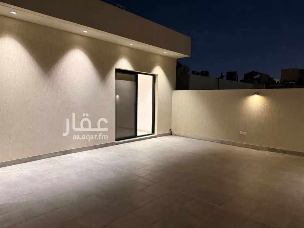 2 bedroom apartment in Al Malqa 5