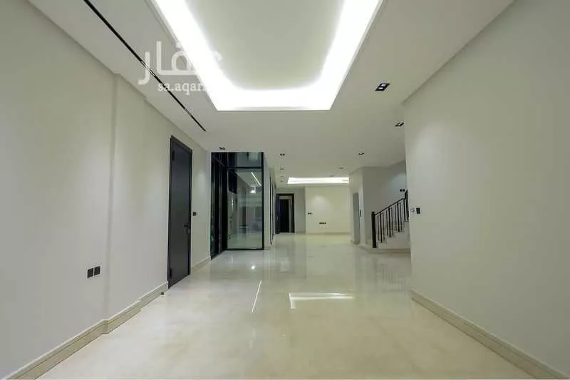 4 bedroom villa in Al Aridh 2