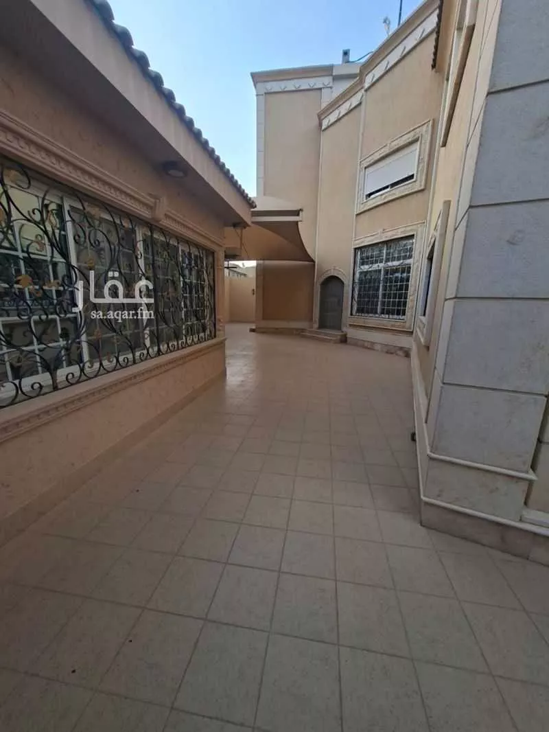 فيلا 6 غرف في قرطبة 3