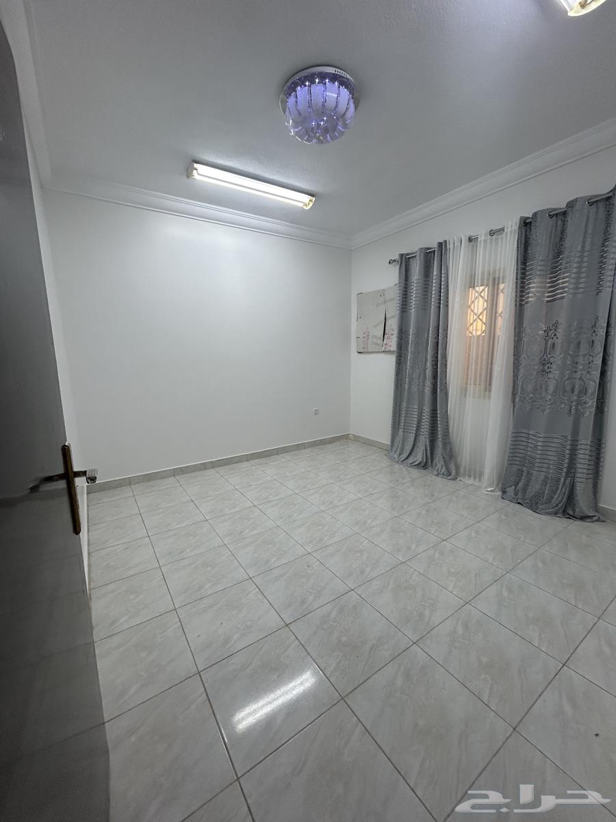 2 bedroom apartment in Al Salam 5