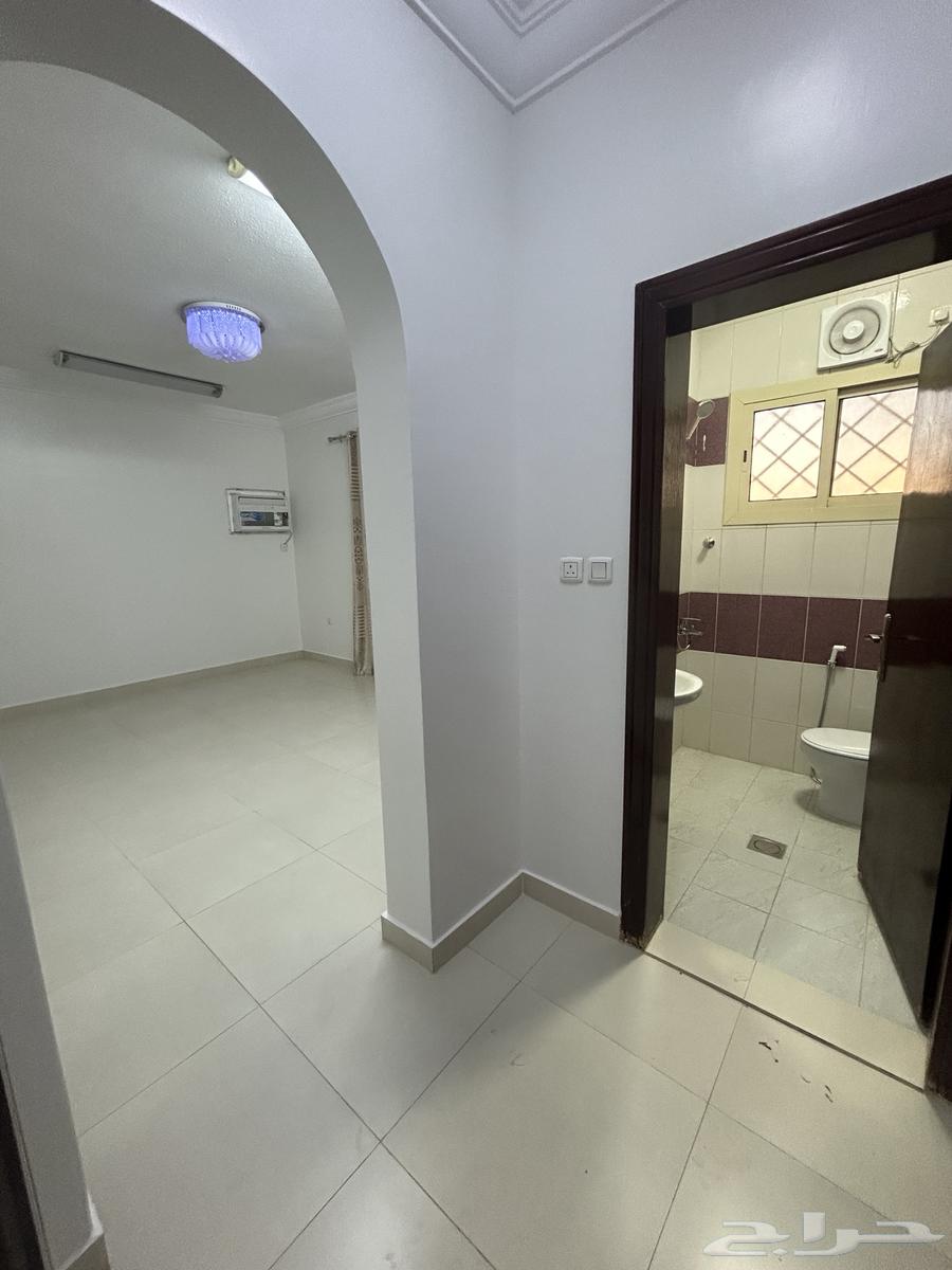 2 bedroom apartment in Al Salam 7