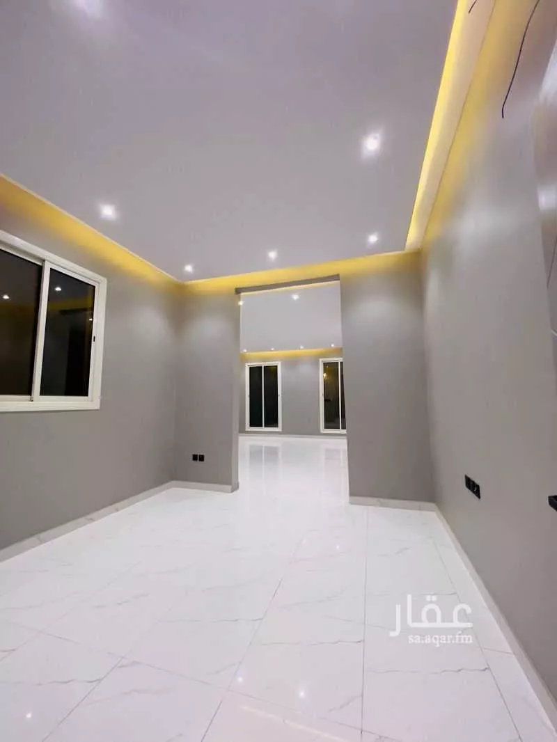 8 bedroom villa in Al Uraija Al Wusta 11