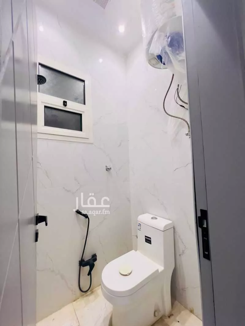 8 bedroom villa in Al Uraija Al Wusta 23