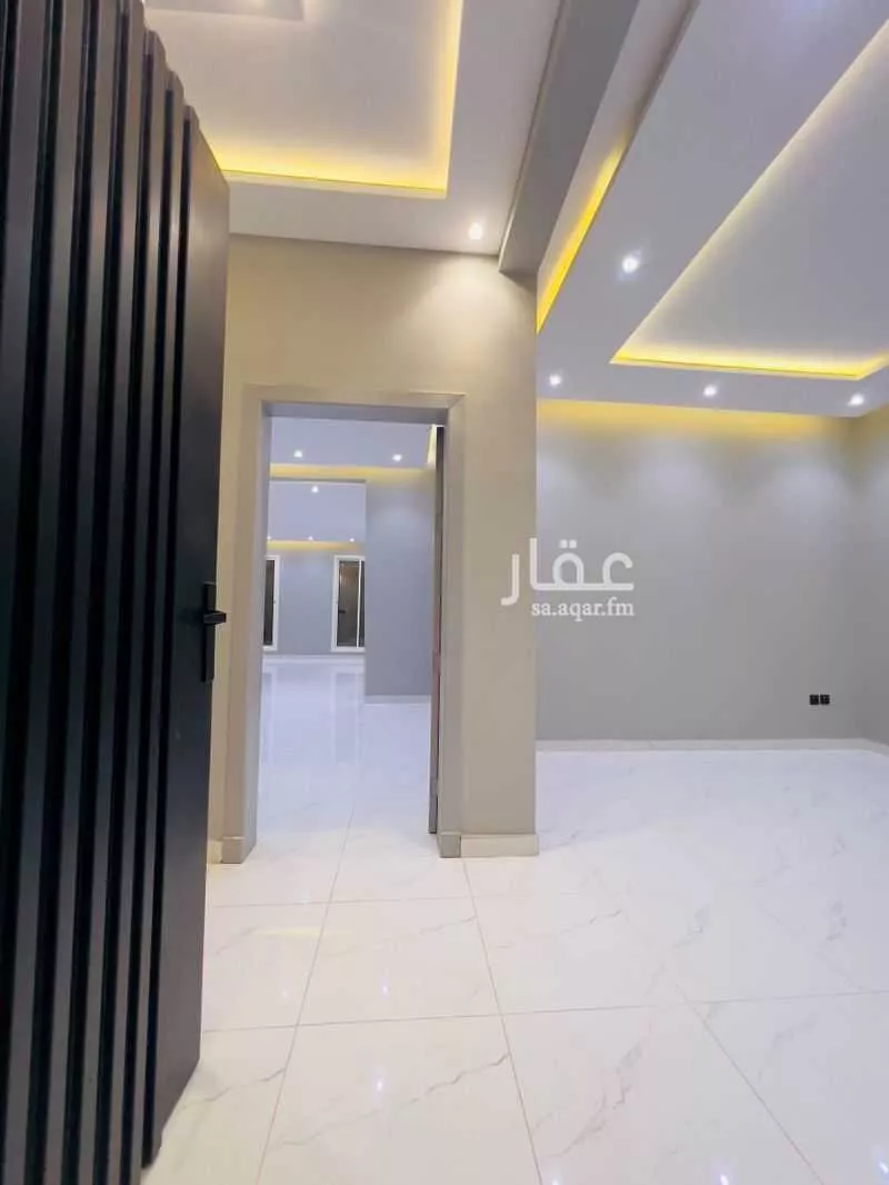 8 bedroom villa in Al Uraija Al Wusta 8