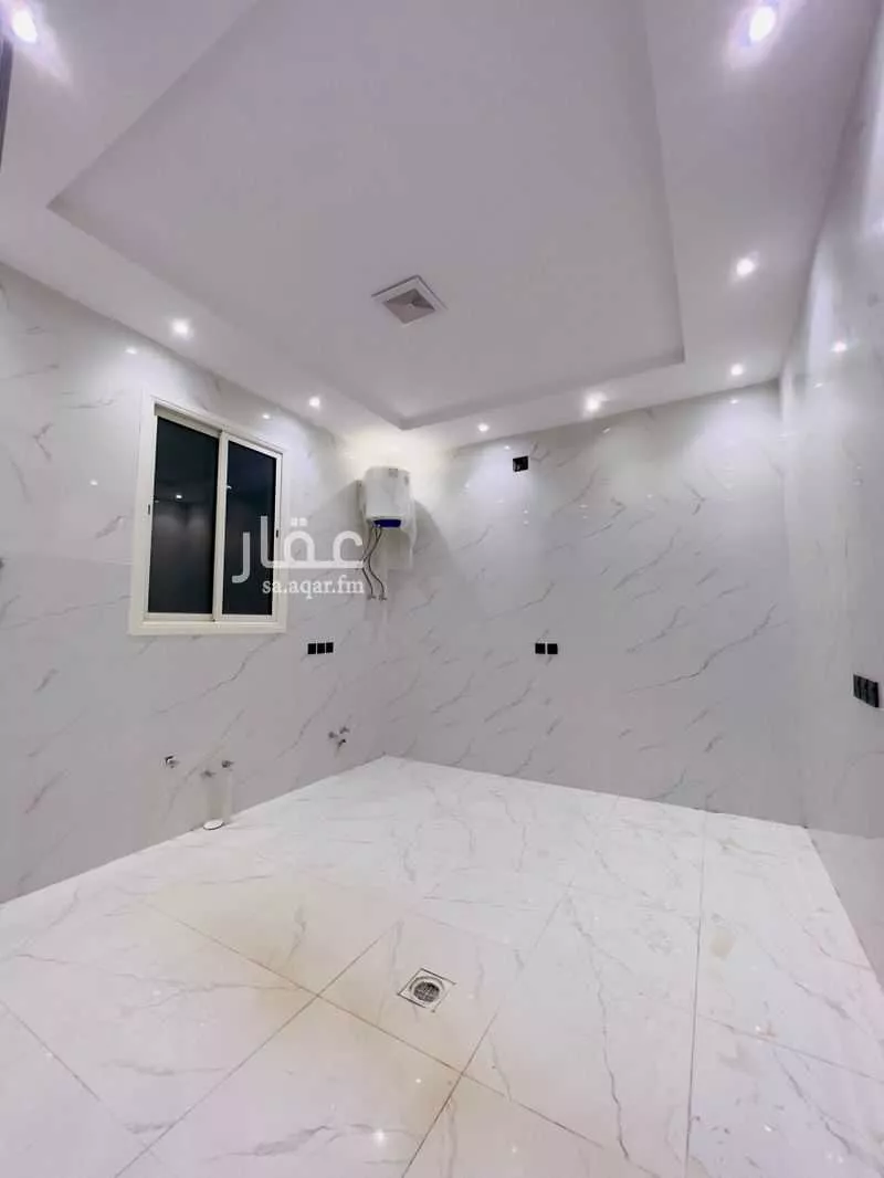 8 bedroom villa in Al Uraija Al Wusta 13