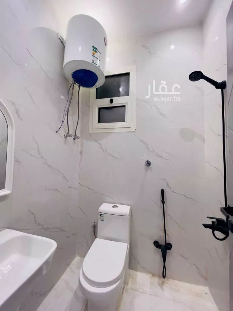 8 bedroom villa in Al Uraija Al Wusta 30