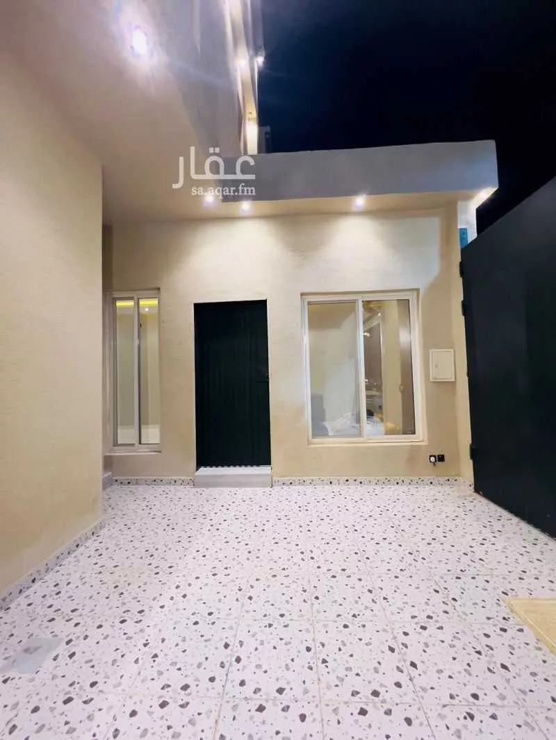 8 bedroom villa in Al Uraija Al Wusta 2
