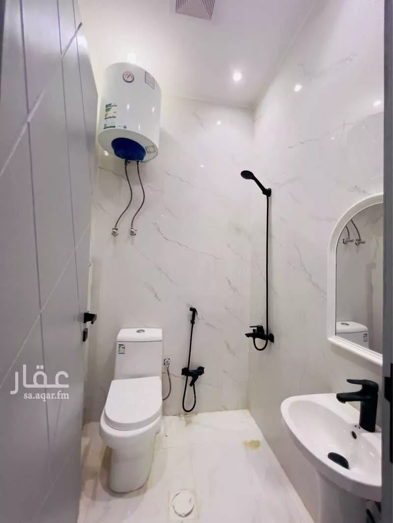 8 bedroom villa in Al Uraija Al Wusta 25