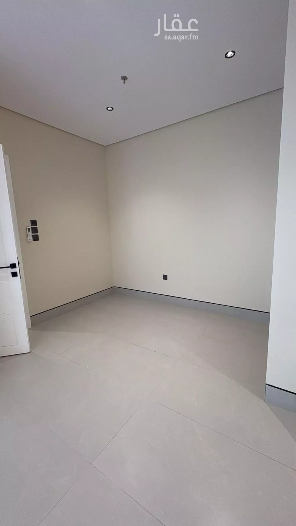 3 bedroom apartment in King Fahd 13