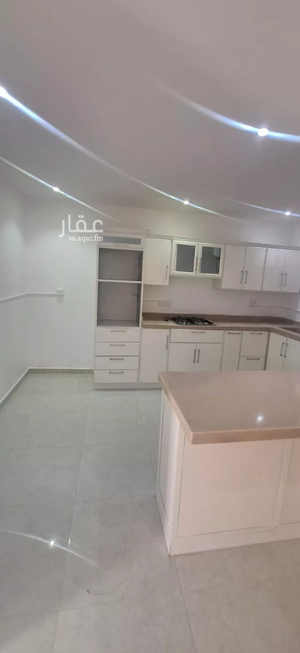 2 bedroom floor in King Fahd 8