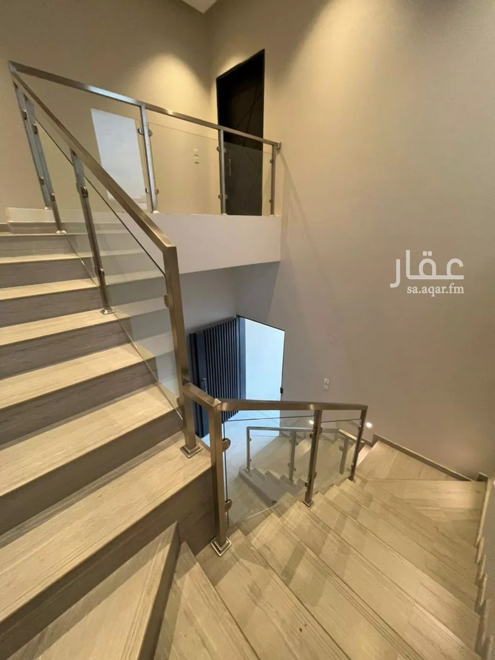 3 bedroom floor in King Fahd 3