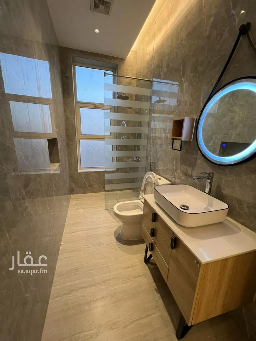 3 bedroom floor in King Fahd 12