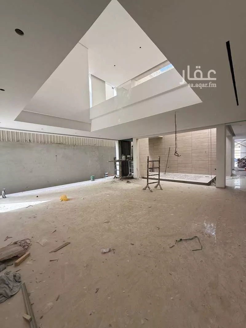 6 bedroom villa in Al Mahdiyyah 2