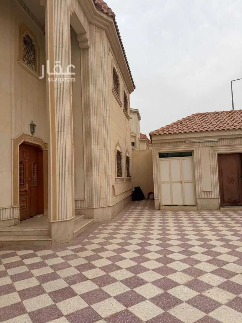 12 bedroom villa in Ishbiliyah 2