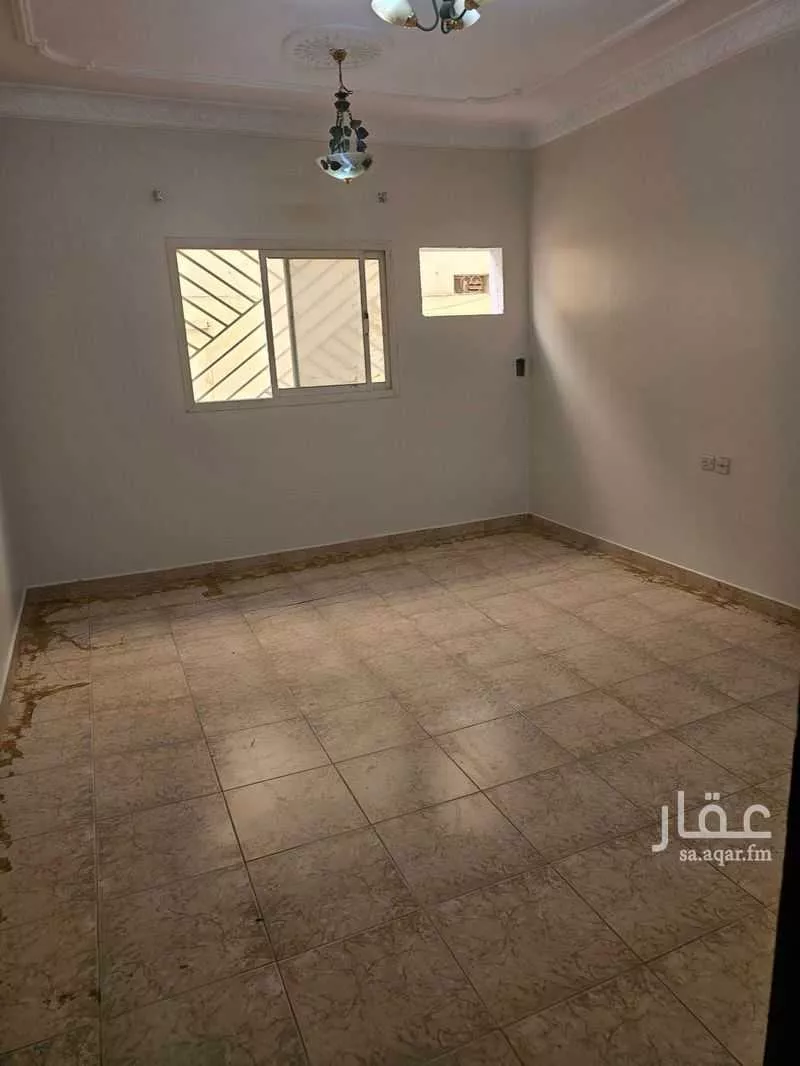 3 bedroom apartment in King Faisal 2