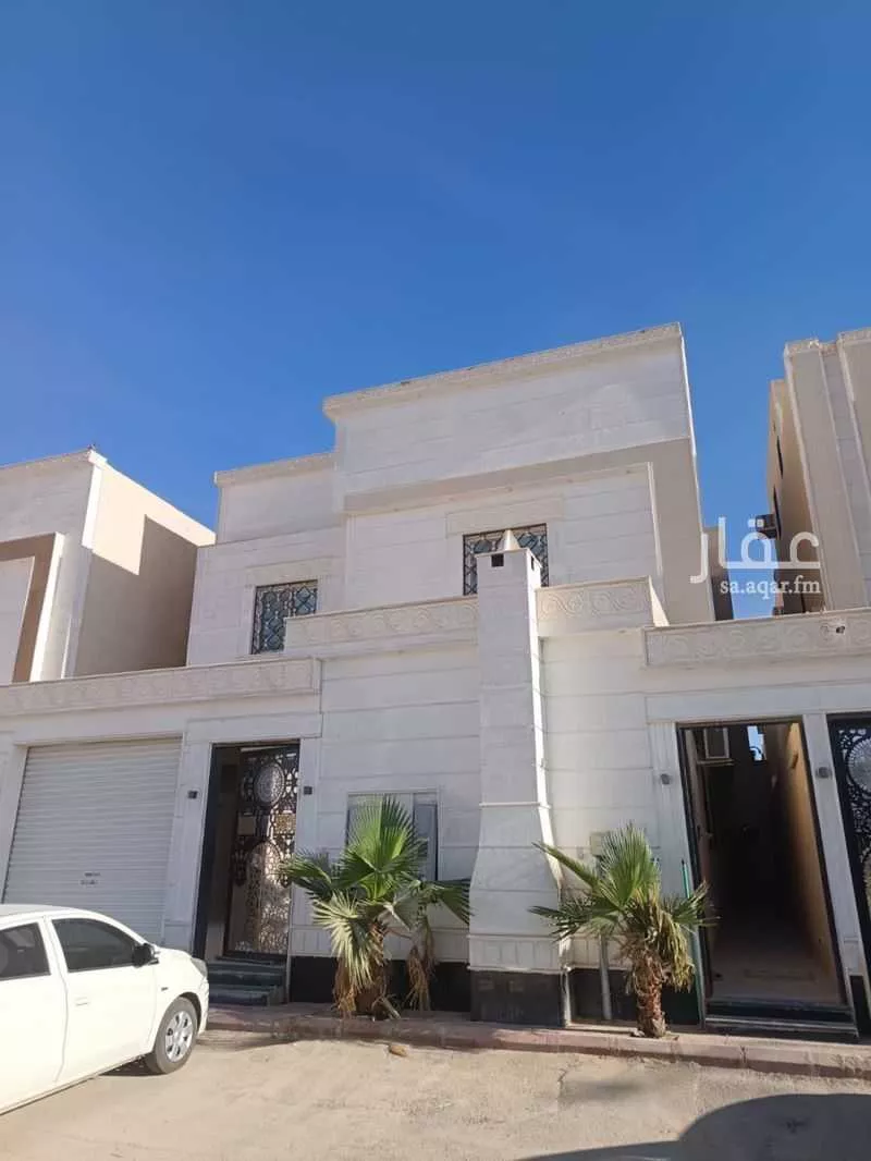 5 bedroom villa in Al Rimal 4