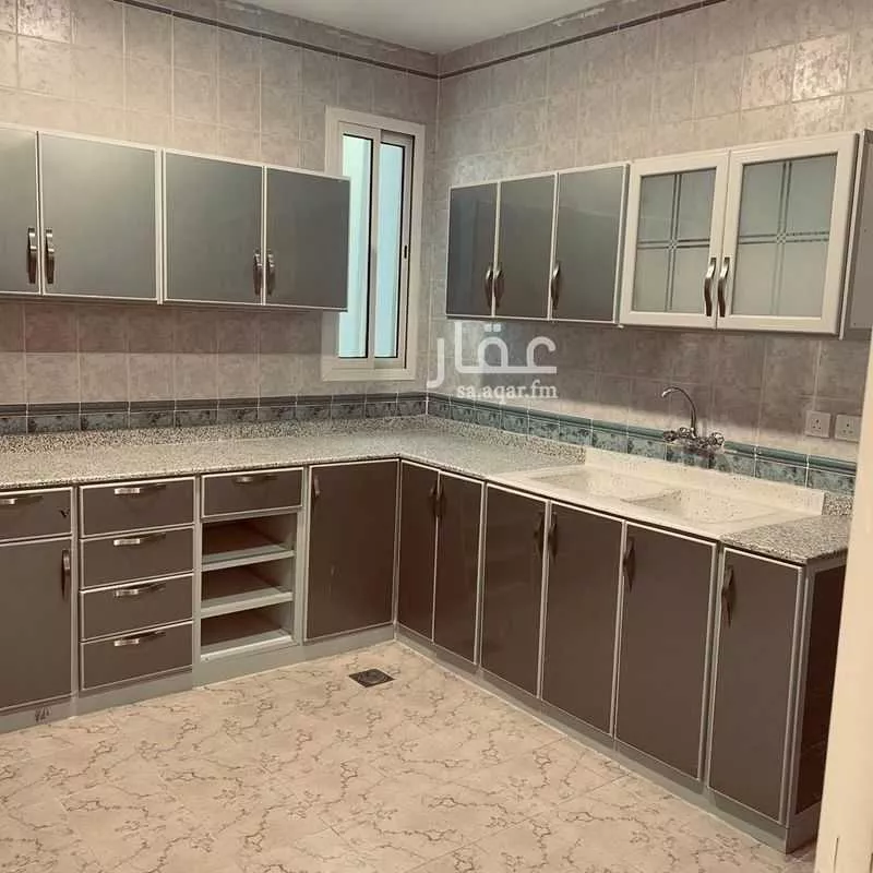 2 bedroom apartment in Al Yasmin 9