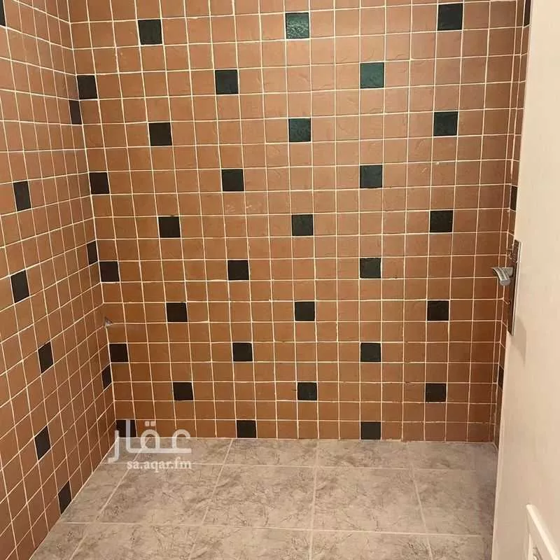 2 bedroom apartment in Al Yasmin 5