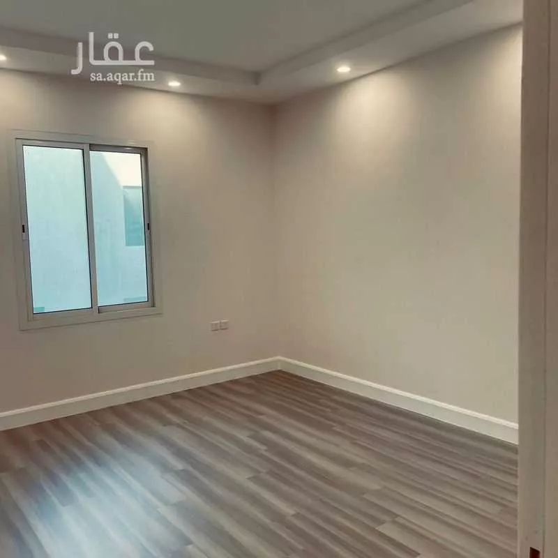 2 bedroom apartment in Al Yasmin 4