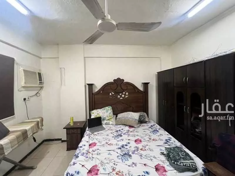 3 bedroom apartment in Al Malaz 5