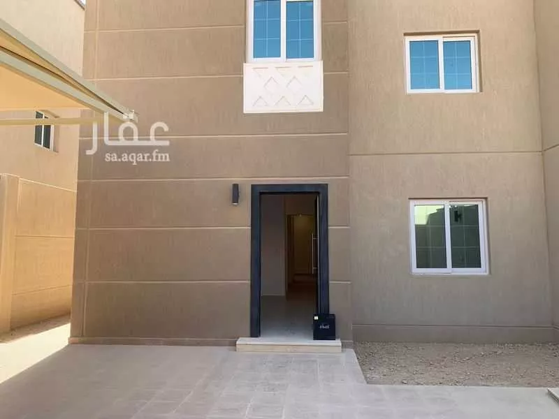 5 bedroom villa in Riyadh 3